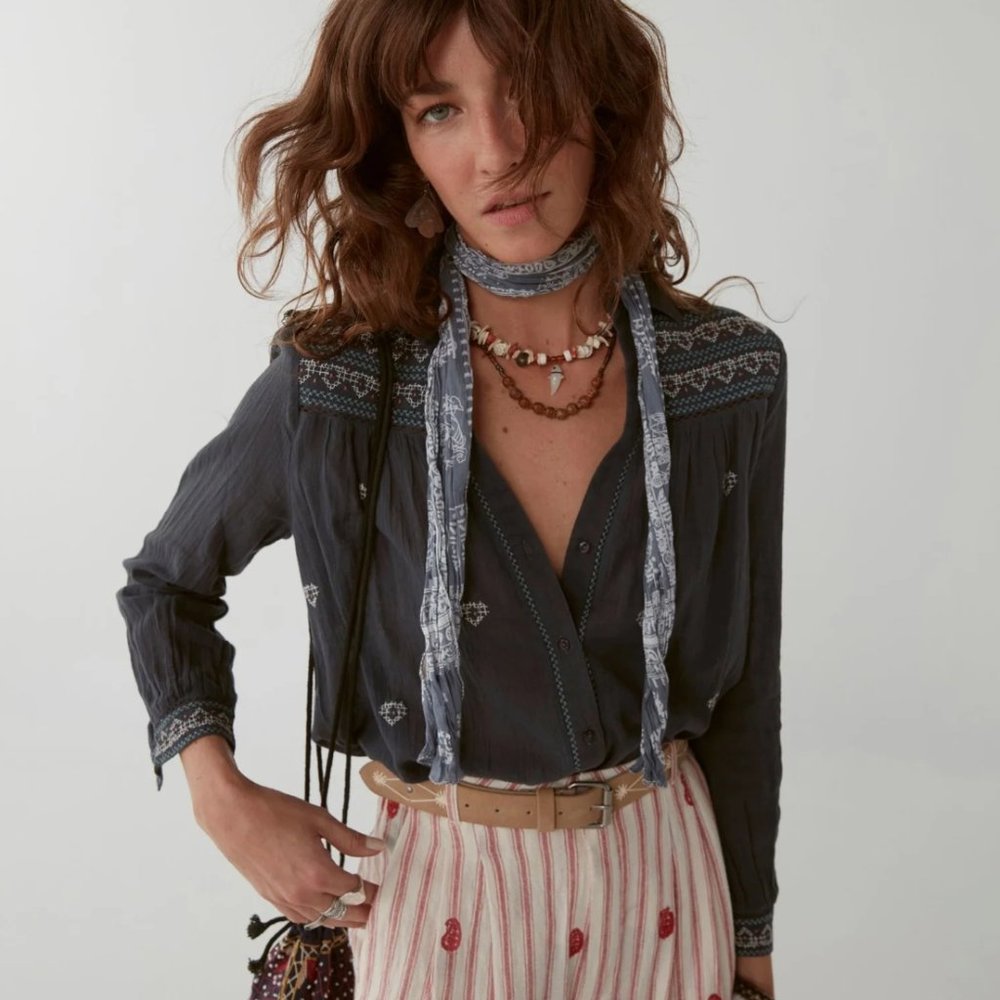 Maison Hotel Jerry Blouse - Cuore Matto Galactic Blue